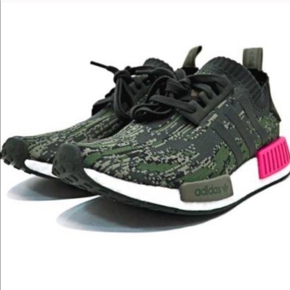 New in box NMD camo swamp women’s 6 ,6.5 men’s 4.5 - Picture 2 of 6